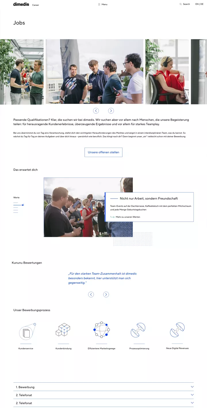 Screenshot der dimedis-Webseite im Bereich Jobs: oben Fotos von Mitarbeitenden bei Gesprächen und Arbeit, darunter Beschreibung zu Teamwork und Aufgaben, Button \
