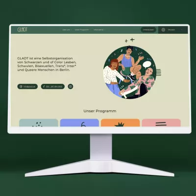 Monitor auf dunkelgrünem Hintergrund mit geöffneter Webseite von GLADT, mit Text zur Selbstorganisation queerer BIPoC in Berlin und Illustration von drei Personen in der Mitte