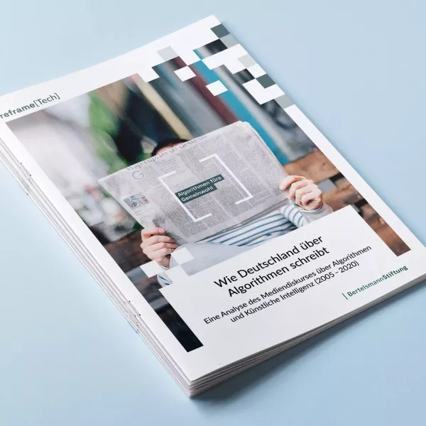 Publication titled Wie Deutschland über Algorithmen schreibt\